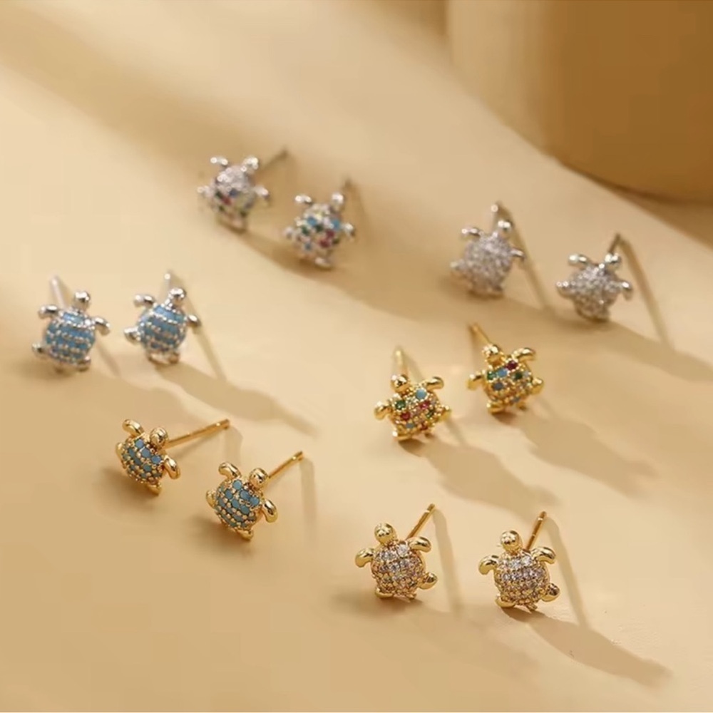 Turtle Petite Gold Turquoise Earrings - Picture 3 of 5